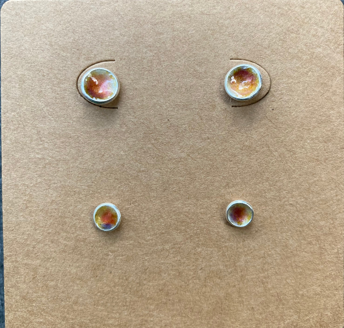 Geëmailleerde oorstekers - set
