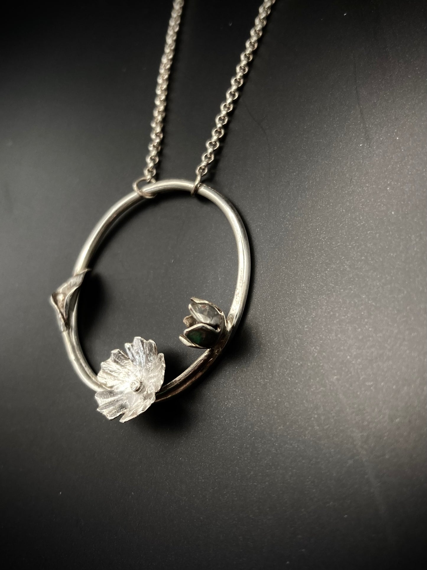 Ronde bloemenketting