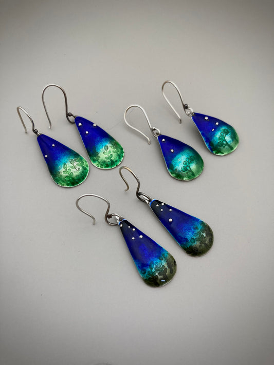 Underwater scene earings